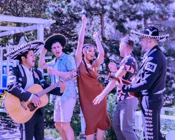 Stylizacja latino na imprezę: Odkryj swój gorący look!