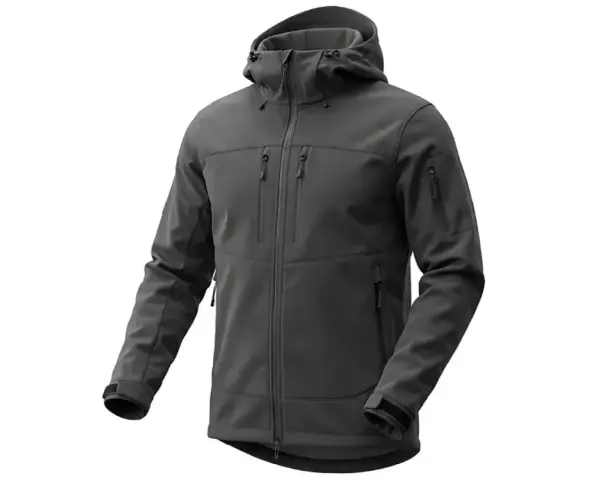 Szara kurtka softshell co to? Wygodna, z kapturem i wieloma kieszeniami, idealna na zmienną pogodę.