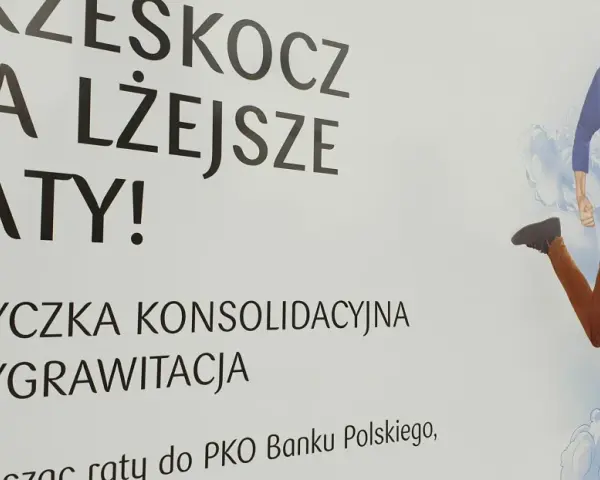 Oprocentowanie limitu w rachunku: Jak płacić mniej i nie przepłacać?