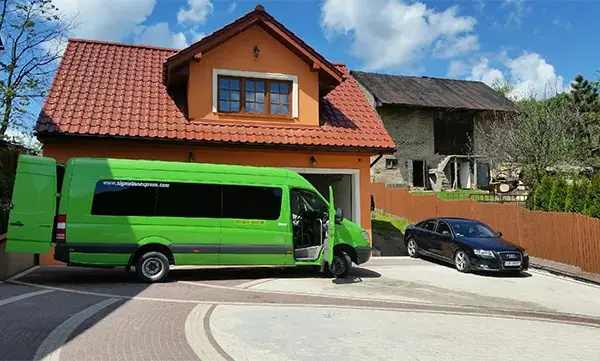Sigma Bus Częstochowa-Kraków: Przystanek Orzechowskiego? Jak trafić!