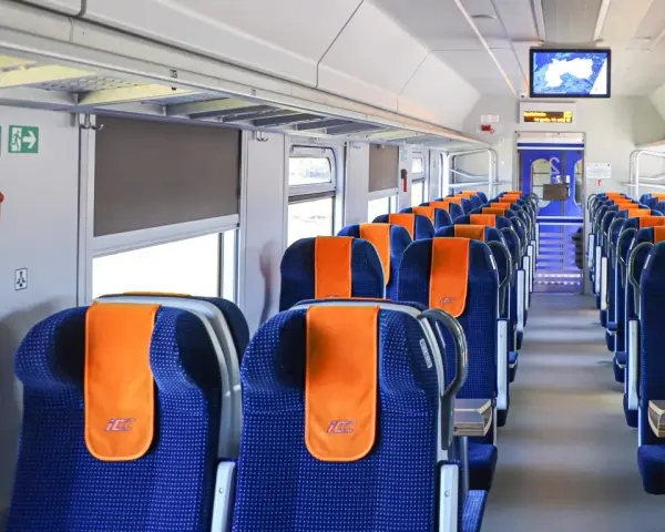 1 klasa Intercity czym się różni od 2 klasy? Poznaj kluczowe różnice