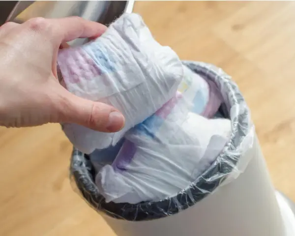 Do jakich odpadów zaliczamy pampersy i jak ich nie wyrzucać źle