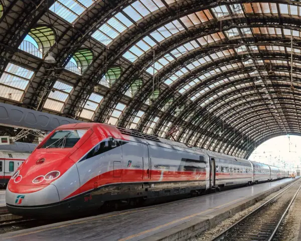 Regole Bagagli Frecciarossa: Cosa Portare e Cosa Evitare