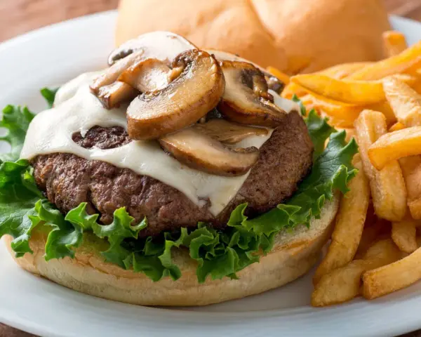 Jak zrobić burgera? Odkryj sekret smaku lepszego niż z restauracji
