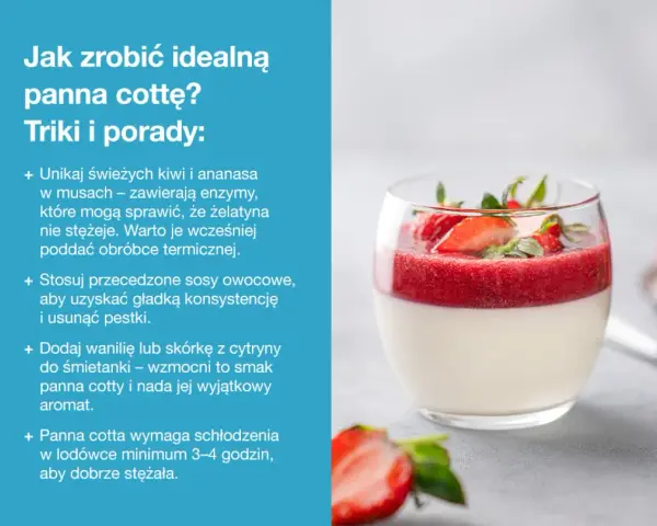 Panna cotta na śmietance z musem truskawkowym, ozdobiona świeżymi owocami. Idealna na deser.