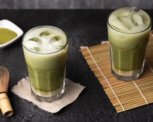 Matcha: Fenomen zielonej herbaty. Poznaj jej sekrety!
