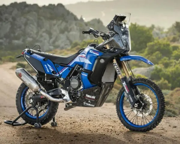 Yamaha Ténéré 700, pronta per l'avventura. La sua velocità massima è pensata per ogni terreno.