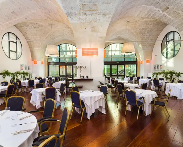 Grand Hotel Tiziano Lecce: la guida completa per il tuo soggiorno