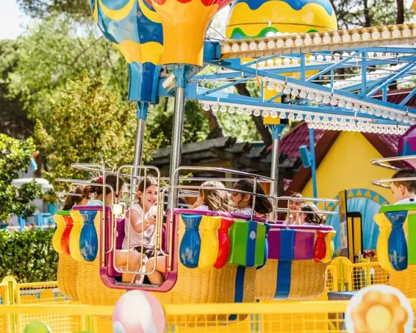 Parque de Atracciones Madrid: Tu Guía Definitiva para Ahorrar y Disfrutar