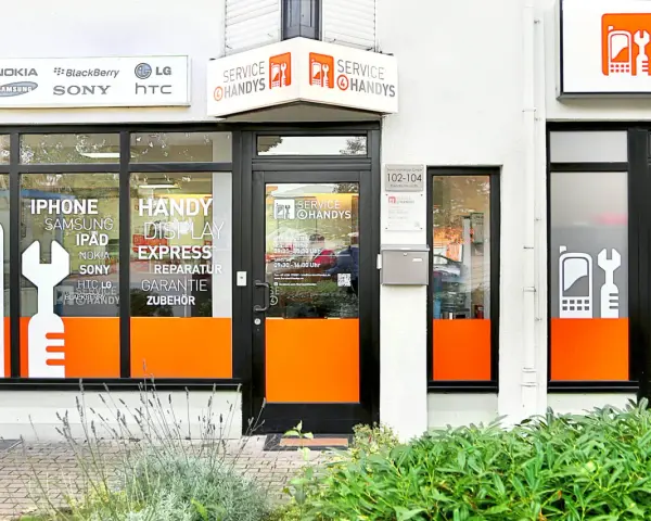 Leipzig: Smartphone Reparatur Kosten, Dauer & worauf achten?