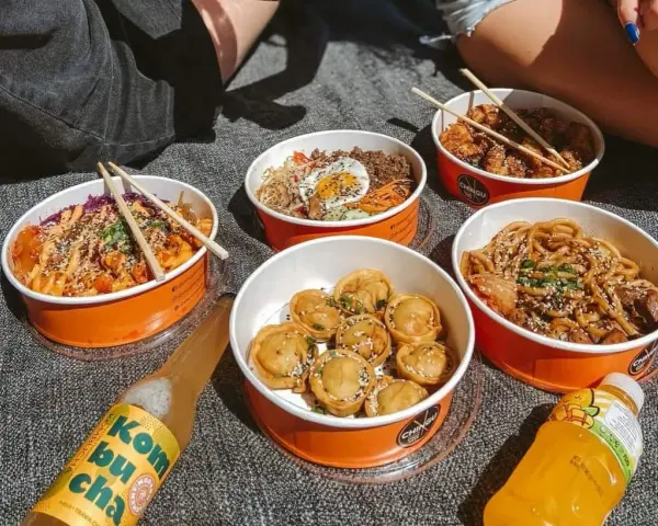 Gdzie zjeść we Wrocławiu? Odkryj smaki od street foodu po Michelin!