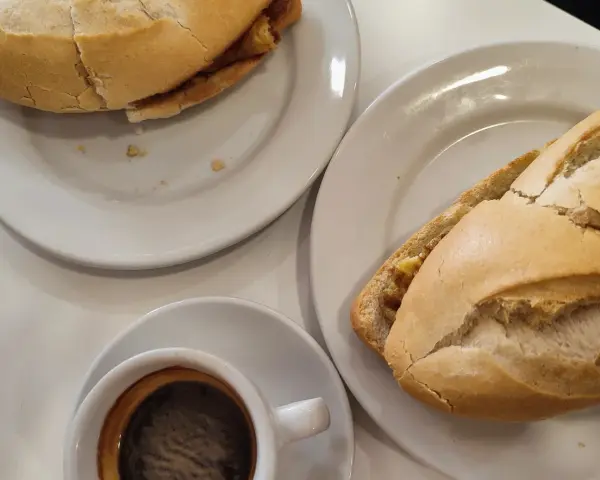 Malaga: Gdzie zjeść? Sprawdzone adresy i dania "must-eat"