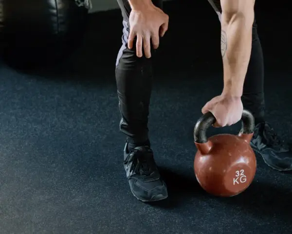 Ile razy w tygodniu trenować CrossFit, aby uniknąć kontuzji?