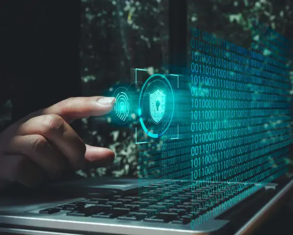 Jak zabezpieczyć stronę internetową przed atakami hakerów i zagrożeniami