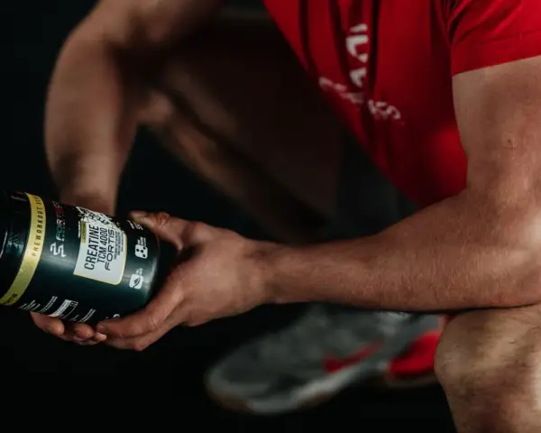 CrossFit: Jakie suplementy? Maksymalizuj siłę i regenerację!