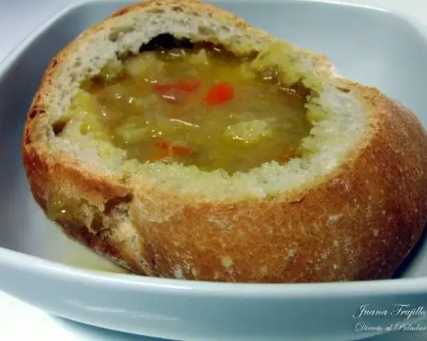 Sopas de pan: recetas tradicionales para aprovechar y saborear