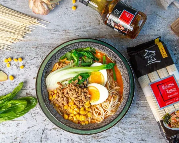 Jak przygotować idealny ramen z wieprzowiną - prosty przepis krok po kroku