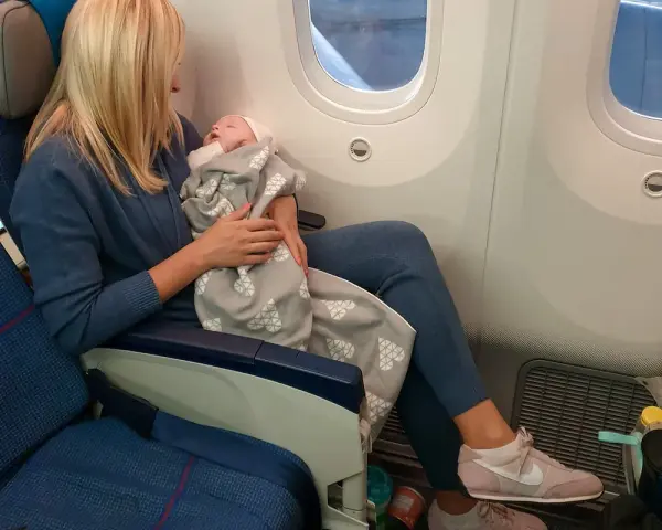 Jak podróżować z małym dzieckiem, aby uniknąć stresu i problemów