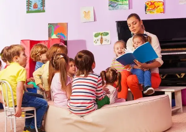 Czy można zapisać dziecko do przedszkola w trakcie roku? Oto odpowiedzi