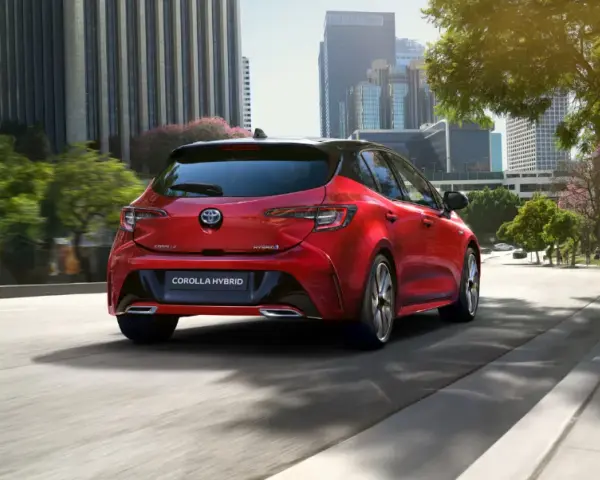 Jak działa hybryda Toyoty i dlaczego warto ją wybrać?