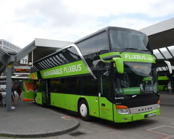 Flixbus w Rzymie: Gdzie wysiąść? Przewodnik po Tiburtina i Anagnina