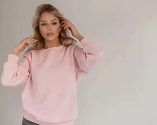 Jak nosić bluzy oversize, aby wyglądać stylowo i czuć się komfortowo