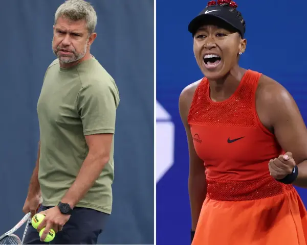 Naomi Osaka świętuje zwycięstwo, obok niej jej partner, trener.