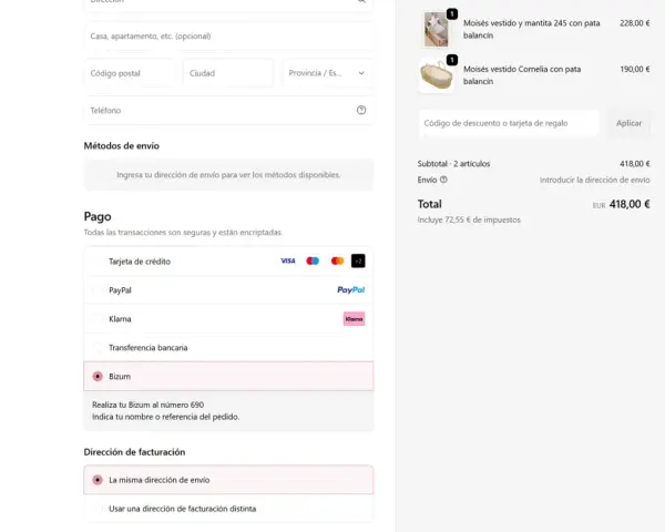 Proceso de pago en una plataforma de pago online. Se muestran opciones como tarjeta de crédito, PayPal, Klarna, transferencia bancaria y Bizum.