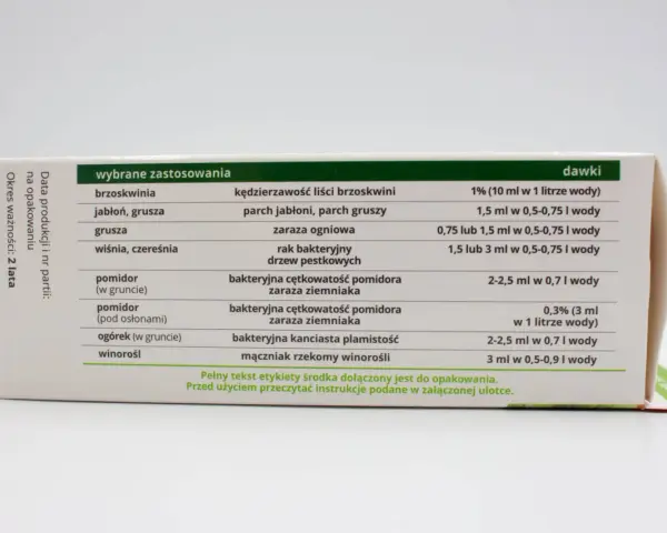 Tabela z zastosowaniami i dawkami Miedzian Extra 350 SC: brzoskwinia, jabłoń, grusza, pomidor, ogórek, winorośl.