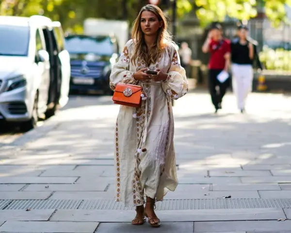 Jakie buty do sukni boho? Styl, komfort i unikalny look!