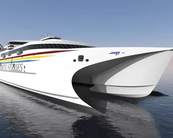 Nowoczesny katamaran Virtu Ferries, z jaką prędkością płynie prom, nie jest widoczny, ale jego sylwetka sugeruje szybkość.