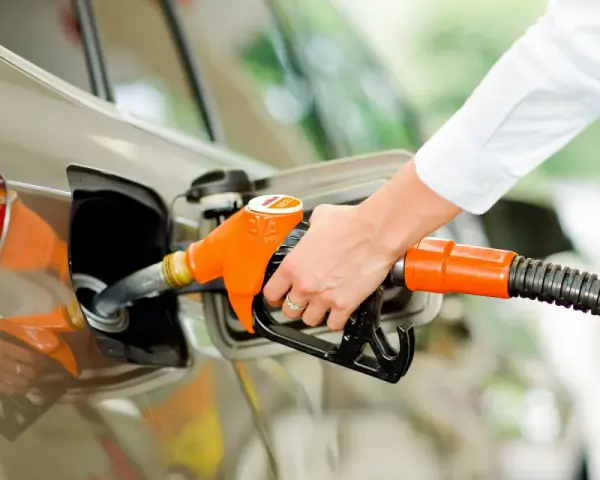 Ile oktanów ma diesel? Odkryj różnice z liczbą cetanową