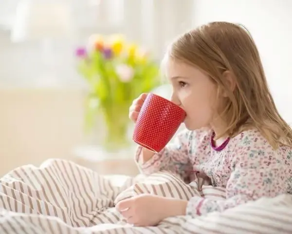 Co na wymioty u dziecka? Skuteczne sposoby na złagodzenie objawów
