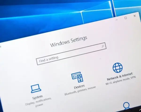 Jak wyłączyć OneDrive w Windows 10 i uniknąć problemów z synchronizacją