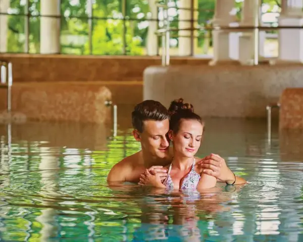 Najlepsze spa dla par w Polsce - romantyczne chwile we dwoje
