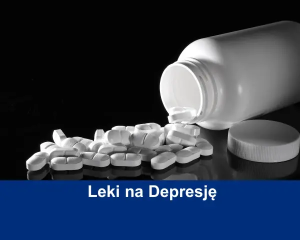 Białe tabletki rozsypane z butelki, symbolizujące leki na depresję. Dowiedz się, jak dostać leki na depresję.