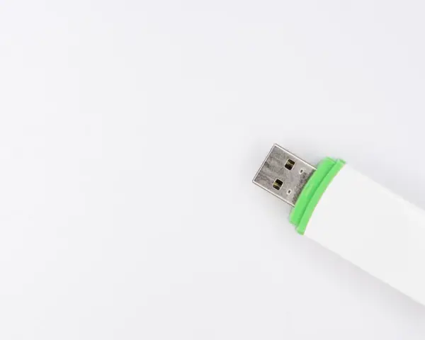 Jaki pendrive do filmów - wybierz najlepszy model do 4K i HD