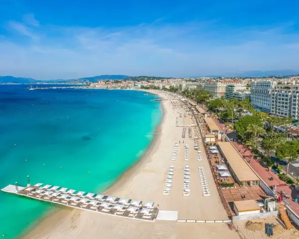 Località Balneari Francia: Guida alle Spiagge Iconiche
