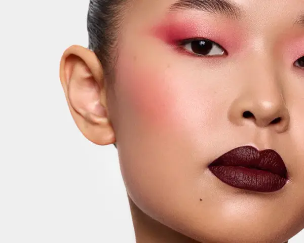 Make-up-Artist Ausbildung Berlin: Kosten, Schulen & Karrierewege