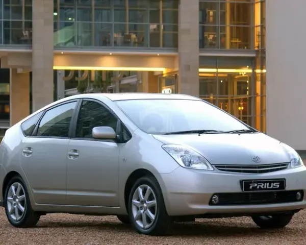 Wymiana baterii w Toyota Prius: koszty, opcje i kluczowe informacje