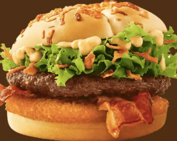 Burger Drwala: 915 kcal. Jak go jeść i nie żałować?