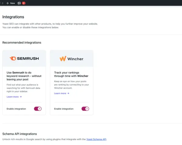 Interface d'administration WordPress, section Yoast SEO. Intégrations Semrush et Wincher pour améliorer le référencement site WordPress.