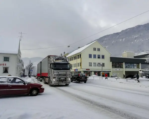 Ile zarabia kierowca ciężarówki w Norwegii? Praca z wysokimi zarobkami