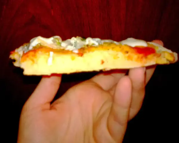 Pizza Hut w domu? Przepis na puszystą Pan Pizzę i chrupiący spód!