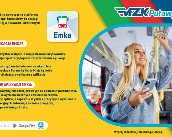 Uśmiechnięta pasażerka w autobusie 60 korzysta z aplikacji Emka na telefonie, kupując bilet.