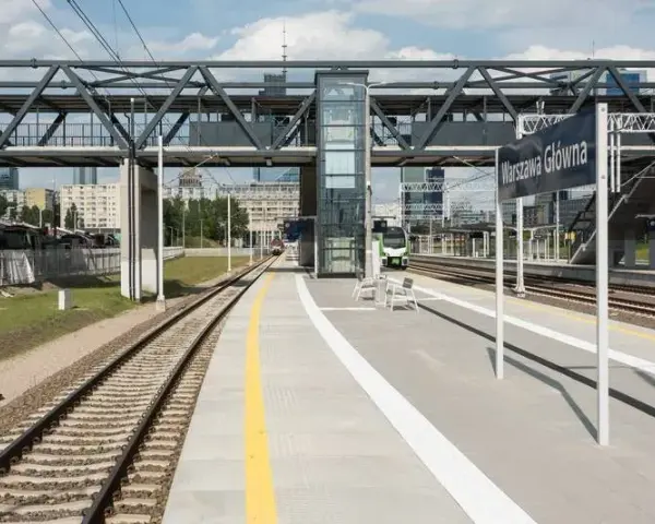 Ile jedzie pendolino z Warszawy do Krakowa? Sprawdź czas podróży