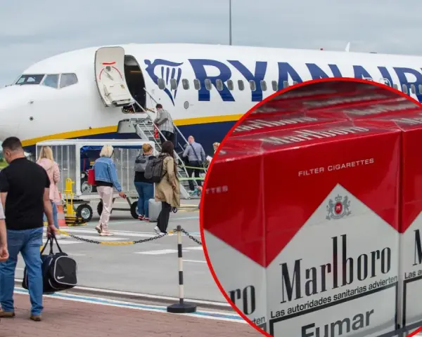 Pasażerowie wsiadają do samolotu Ryanair, a w tle widać paczki papierosów Marlboro. Zastanawiasz się, ile paczek papierosów można przewieźć samolotem?