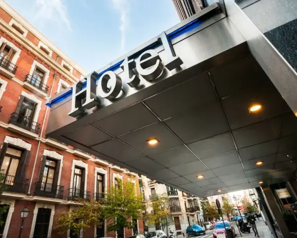 Hotel Gran Versalles Covarrubias: ¿Tu escapada perfecta en Castilla?