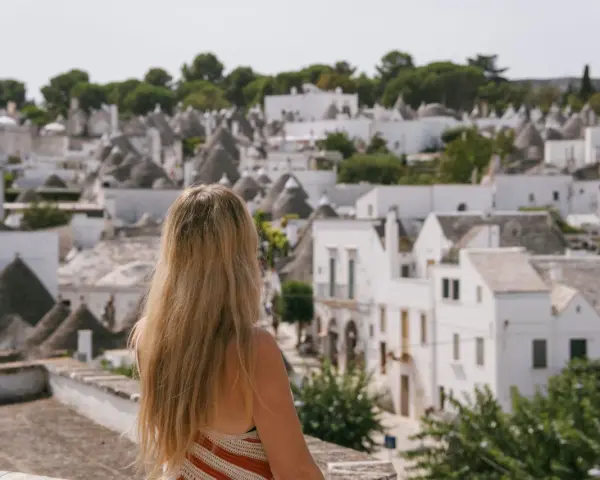 Gdzie zjeść w Alberobello? Odkryj najlepsze lokale i smaki