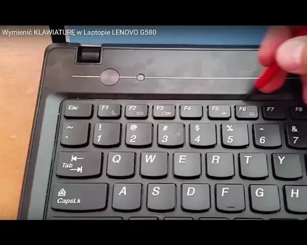Jak wymienić klawiaturę w laptopie i uniknąć typowych błędów